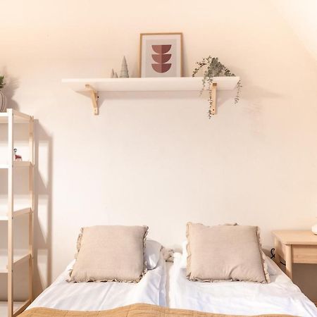 2Ndhomes Cozy & Compact Top Floor Studio In Erottaja Helsinki Exterior photo